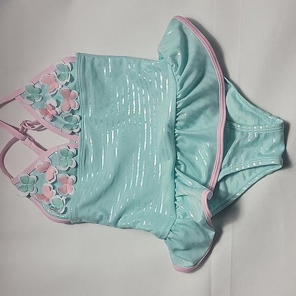 Swimsuit one piece size 5 - Picture 3 of 5